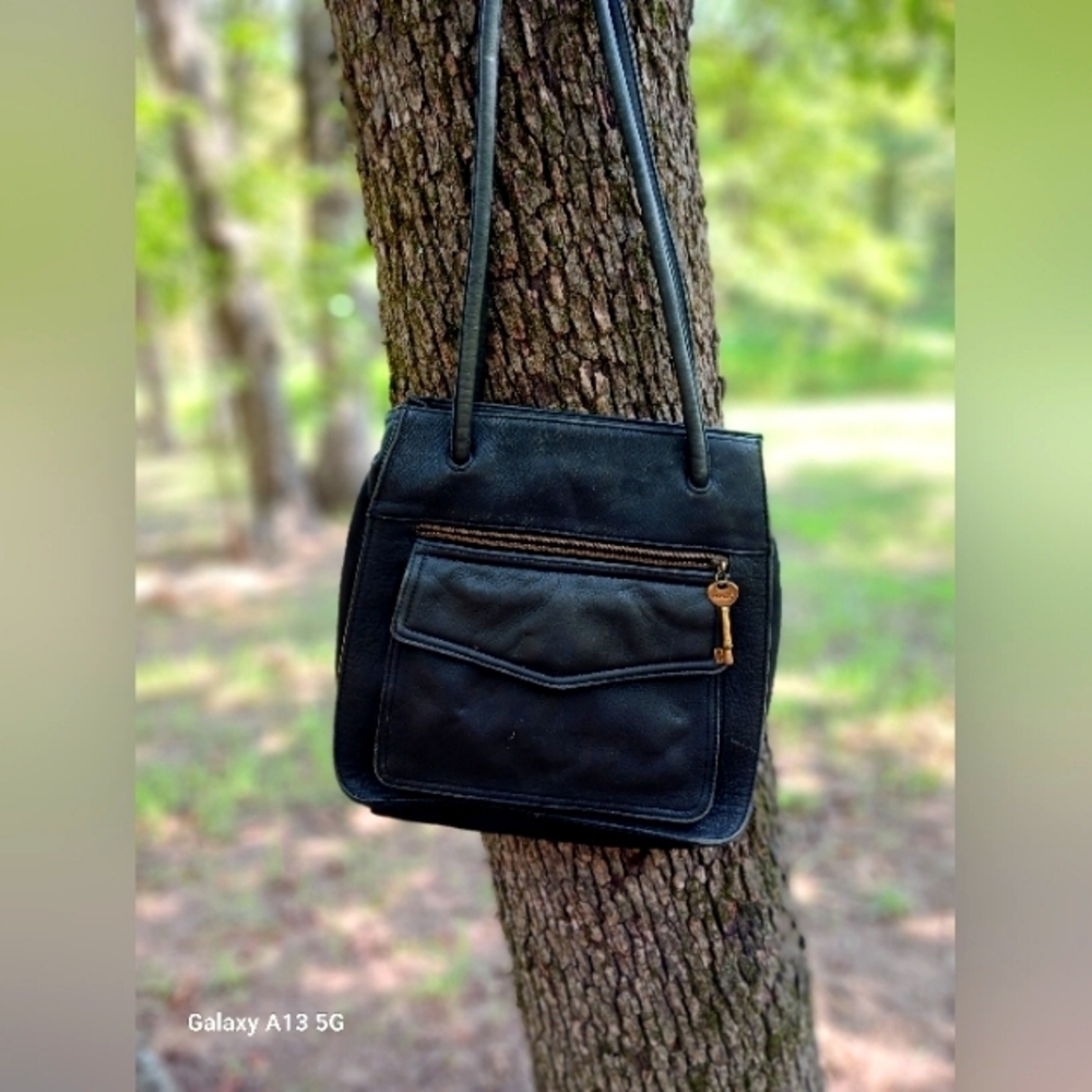 Fossil Black Leather Shoulder Bag